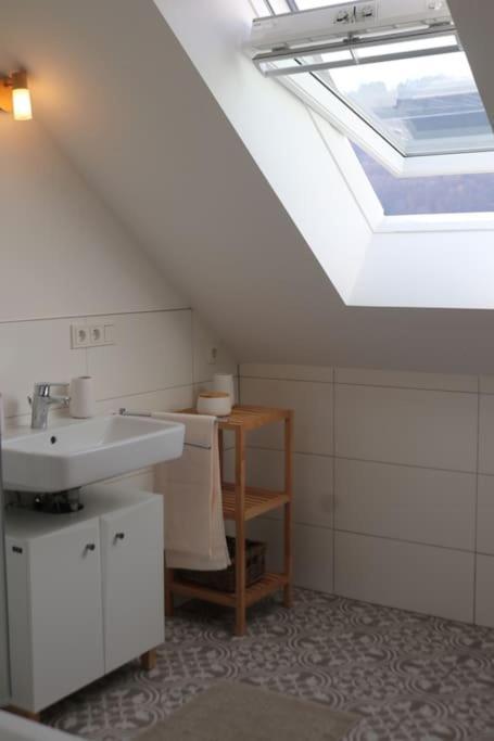Helles Apartment Mit Balkon In Toplage! 트라벤트라바흐 외부 사진